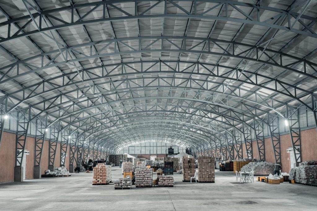 A warehouse representing the commercial real estate market in the Nordics