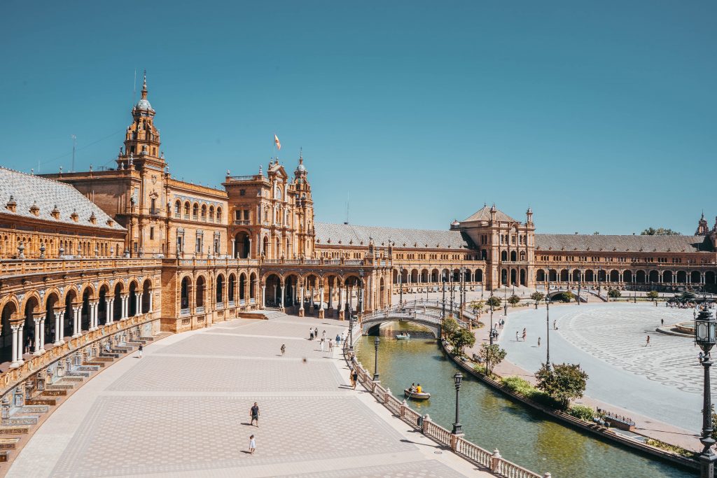 Many people are relocating to Seville due to its Mediterranean atmosphere.