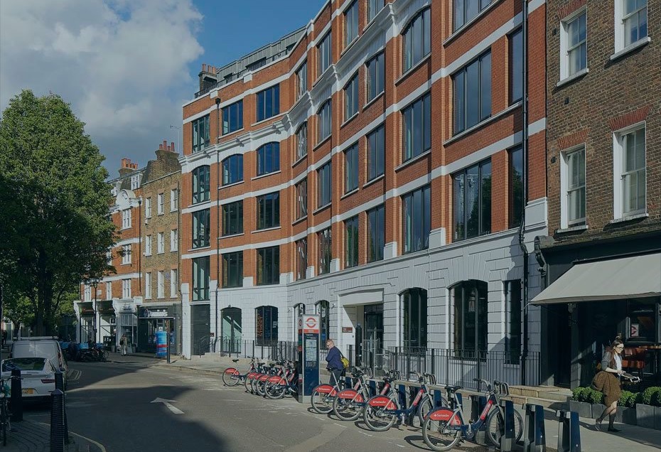 The central London office bought by Amancio Ortego