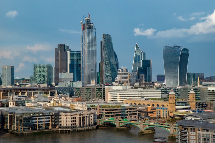 Investors look to London for luxury commercial property